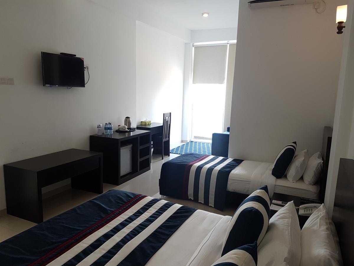 A One Hotel - "The Marine" Colombo Esterno foto